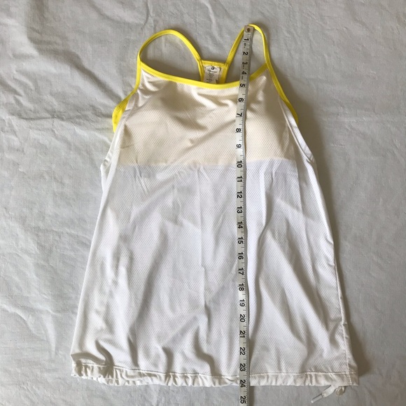 Fabletics Norwalk Tank Top Built In Sports Bra - Picture 8 of 11